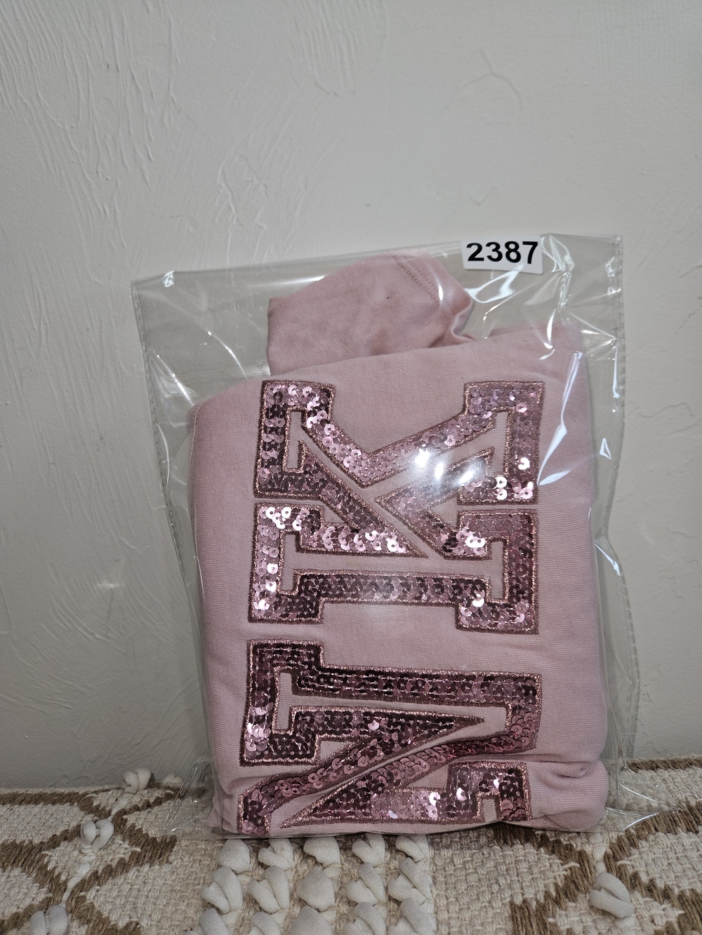PINK Victoria's Secret Light Pink Sequin Logo Stripe Sleeve Tee Women's Medium - Picture 11 of 11